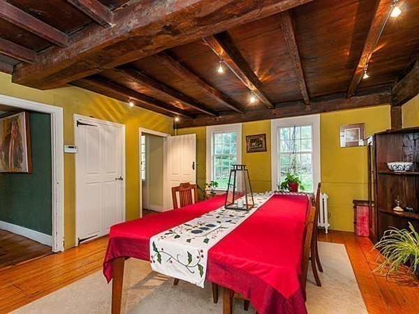 19 Brooks Road Lincoln, MA 01773 - Photo 13 of 30 Gallery Image 13