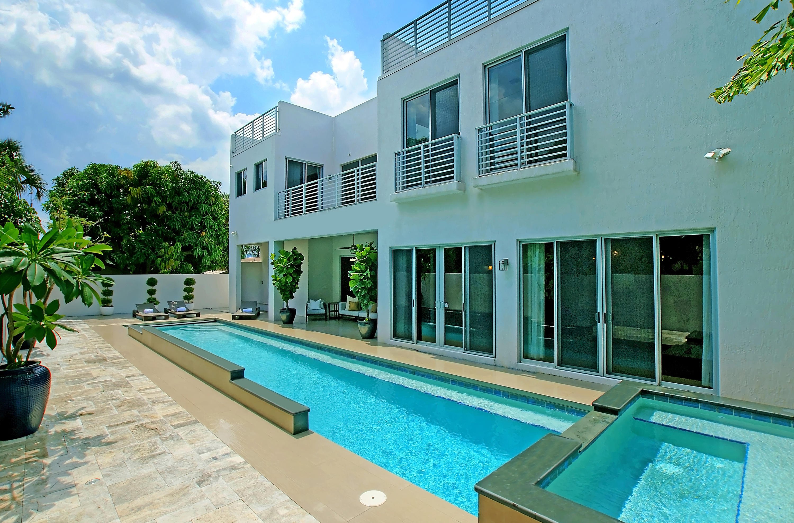 265 Northeast 3rd Street Boca Raton, FL 33432 - Photo 1 of 22 PATIO