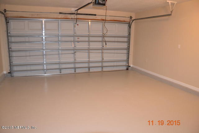 7508 Taylor Field Road Jacksonville, FL 32222 - Photo 14 of 17 14 Garage