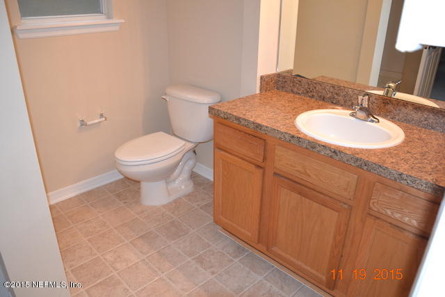 7508 Taylor Field Road Jacksonville, FL 32222 - Photo 10 of 17 10 Master Bath