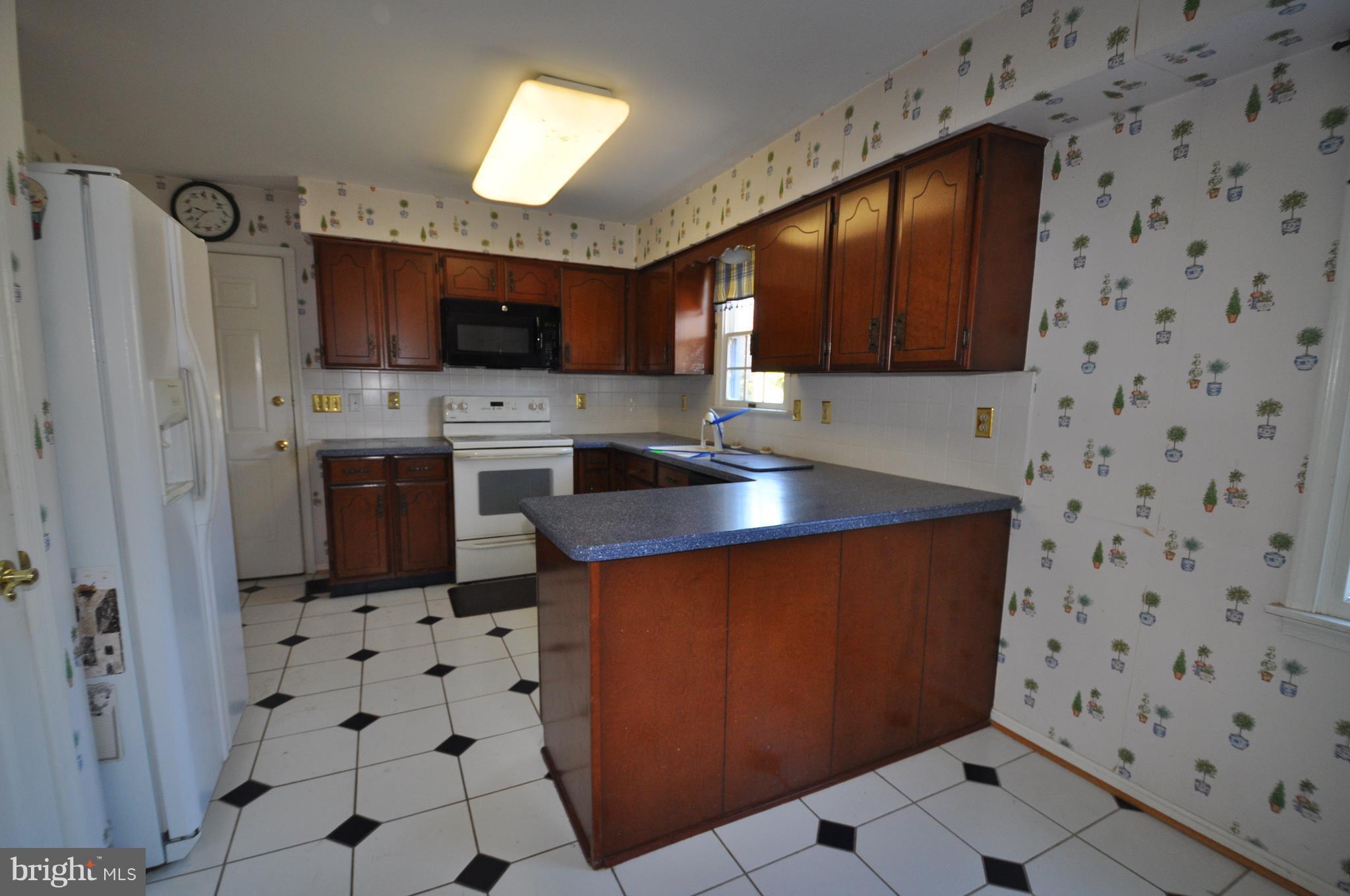 14306 Carroll Ridge Court Baldwin, MD 21013 - Photo 8 of 30 Kitchen