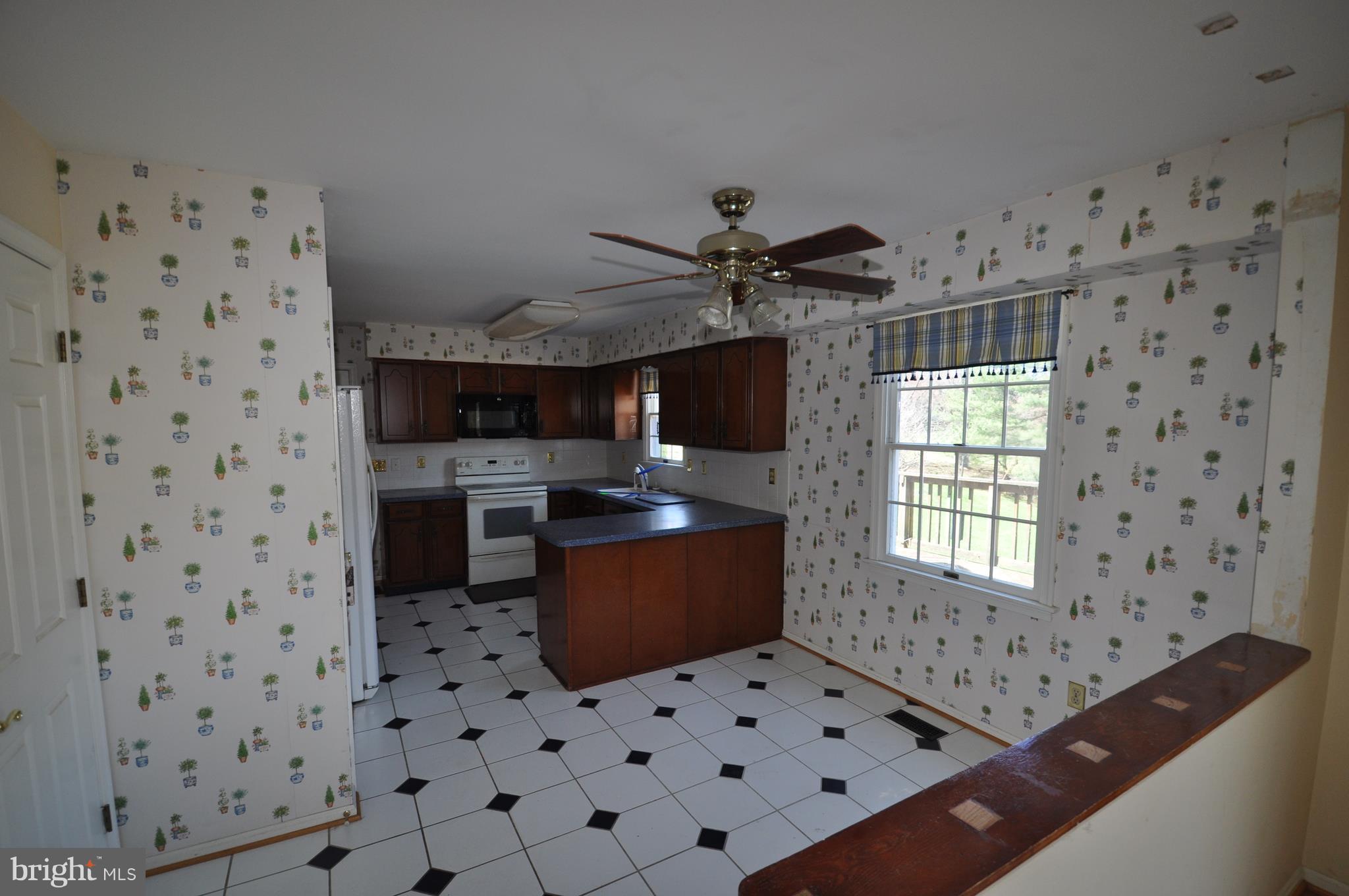 14306 Carroll Ridge Court Baldwin, MD 21013 - Photo 9 of 30 Kitchen with a space for table