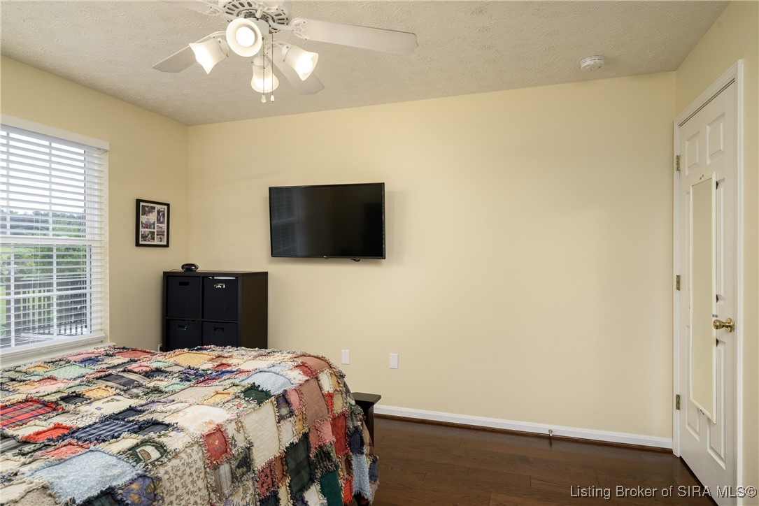 2011 Brookstone Way Georgetown, IN 47122 - Photo 14 of 46 Gallery Image 14