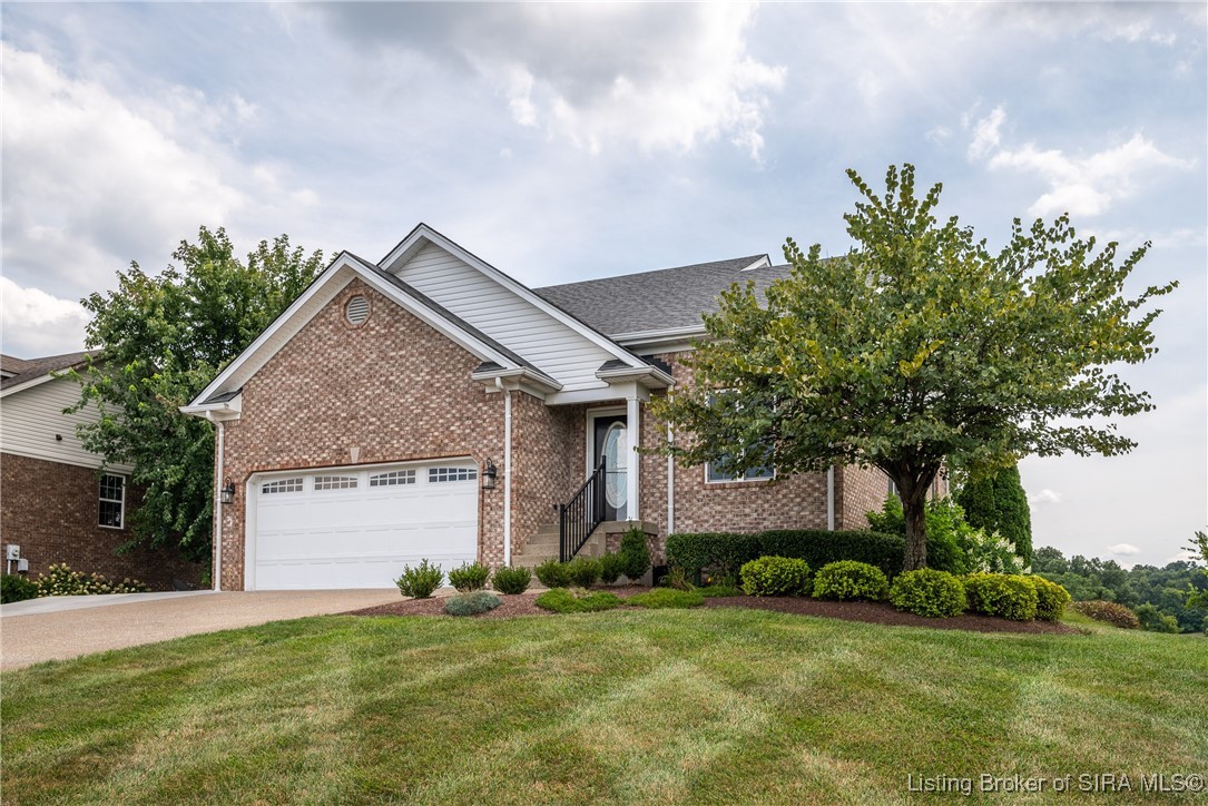 2011 Brookstone Way Georgetown, IN 47122 - Photo 2 of 46 Gallery Image 2