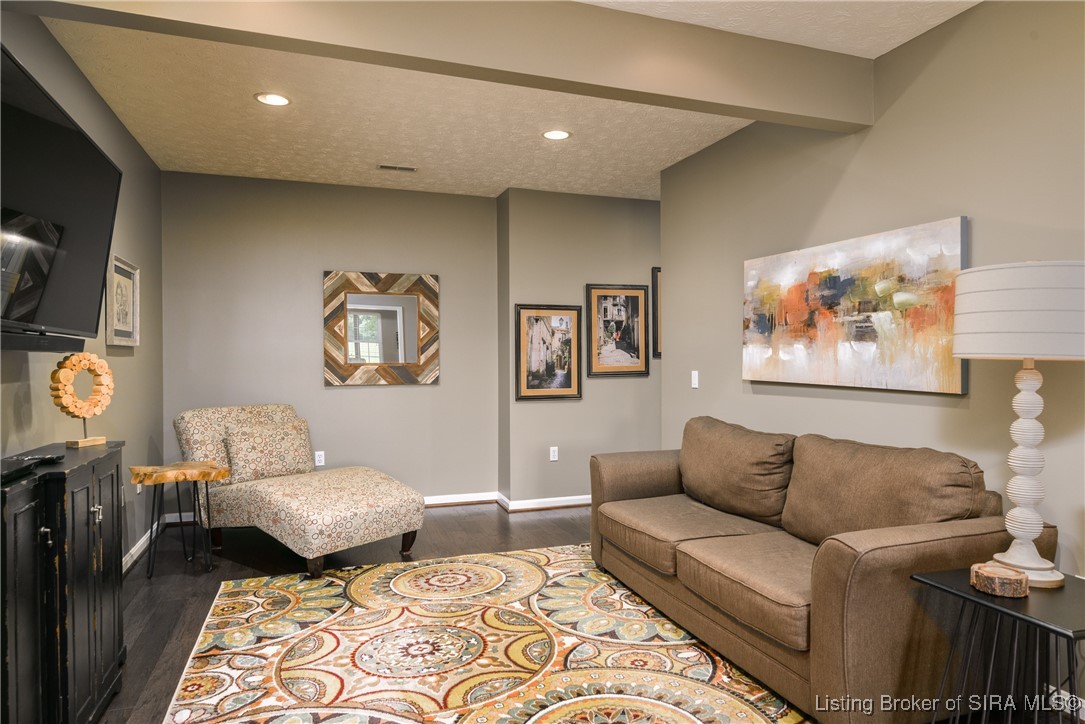 2011 Brookstone Way Georgetown, IN 47122 - Photo 27 of 46 Gallery Image 27