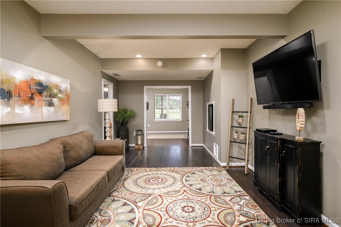 2011 Brookstone Way Georgetown, IN 47122 - Photo 28 of 46 Gallery Image 28