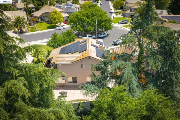 $625,000 | 1930 Tahoe Circle, Tracy, CA 95376