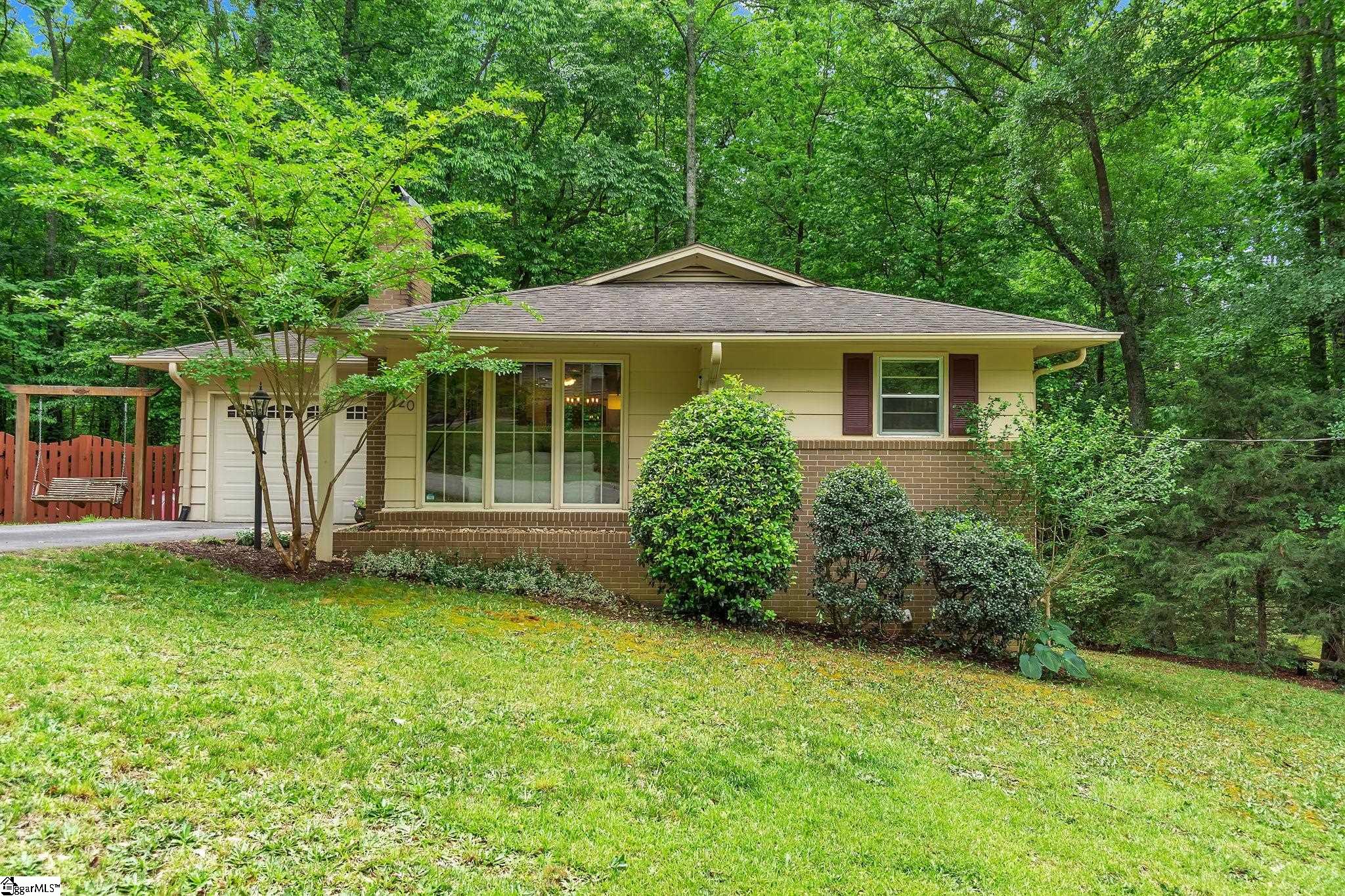 120 Robinson Road Taylors, SC 29687 - Photo 1 of 31