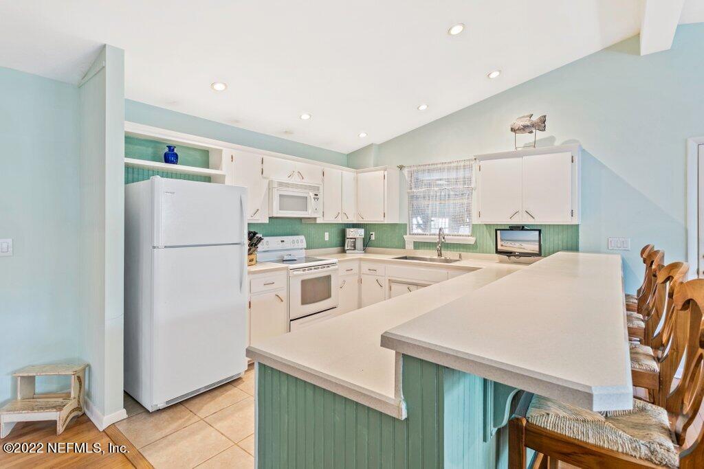 13 Tallwood Road Jacksonville Beach, FL 32250 - Photo 10 of 35 13 Tallwood (16).jpg-SMALL