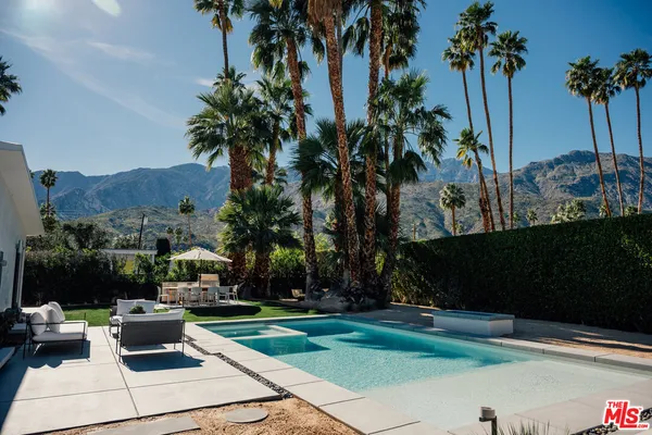 $15,000 | 922 East Anza Drive, Palm Springs, CA 92264