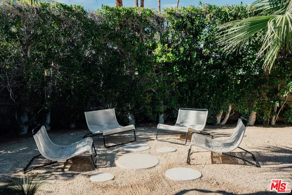 $15,000 | 922 East Anza Drive, Palm Springs, CA 92264