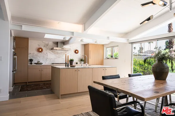 $15,000 | 922 East Anza Drive, Palm Springs, CA 92264