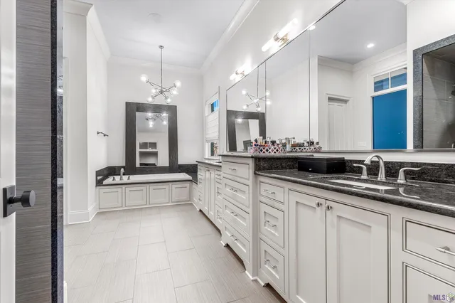 $1,575,000 | 2218 Dove Hollow Drive, Baton Rouge, LA 70809