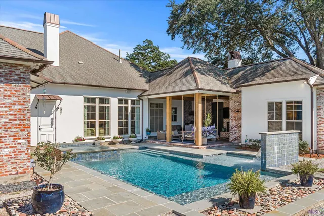 $1,575,000 | 2218 Dove Hollow Drive, Baton Rouge, LA 70809