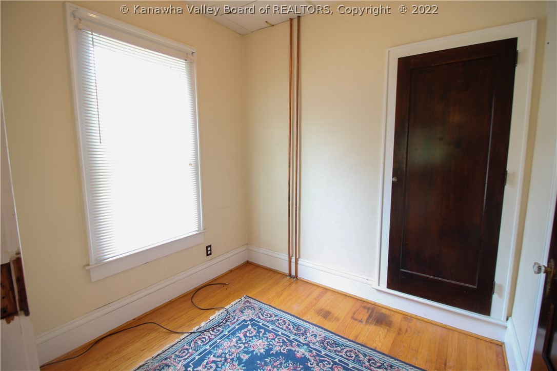 1045 Valley Road Charleston, WV 25302 - Photo 16 of 31 Gallery Image 16