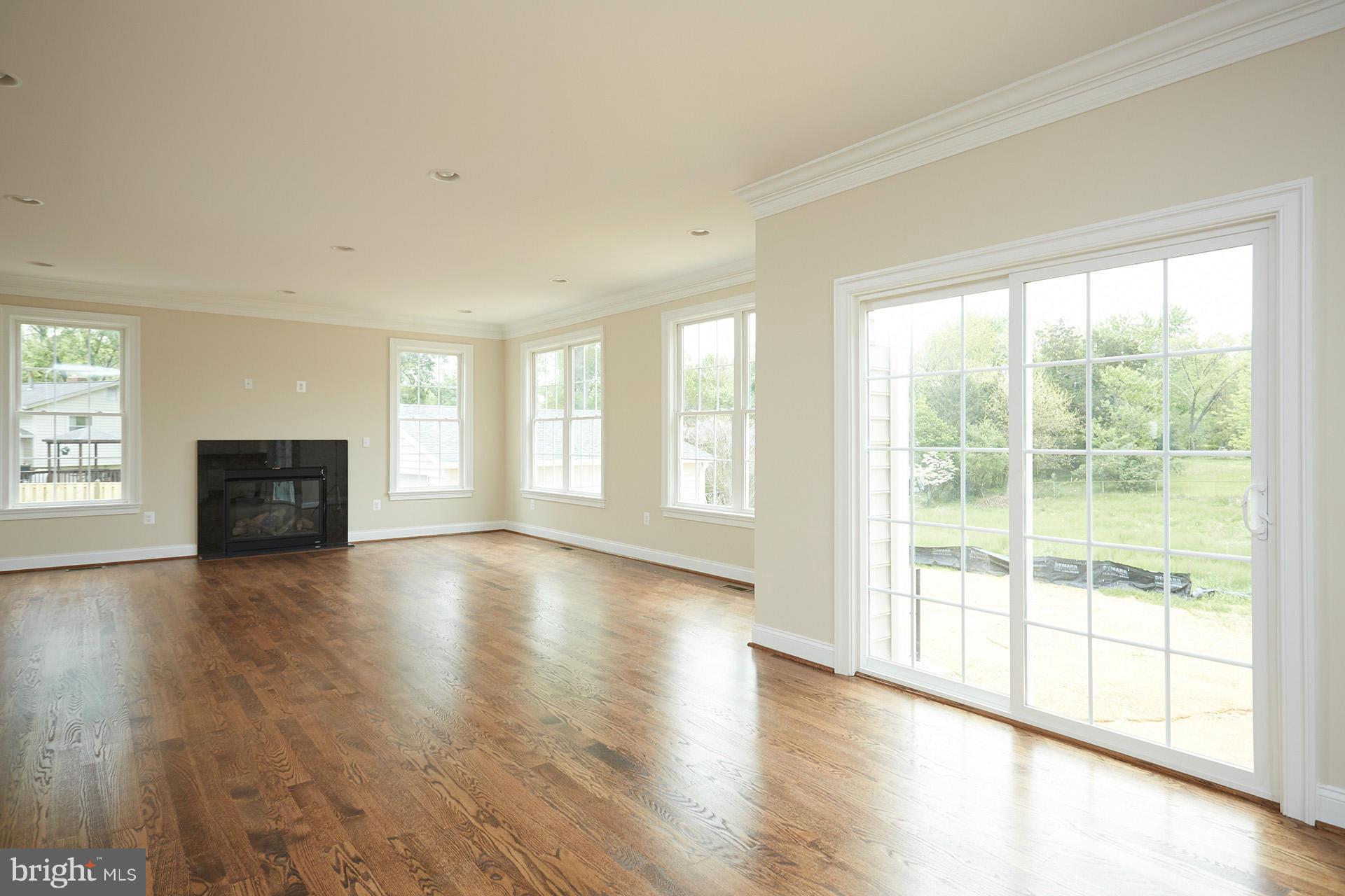 4309 Franconia Road Alexandria, VA 22310 - Photo 11 of 30 Family Room with Gas Fireplace