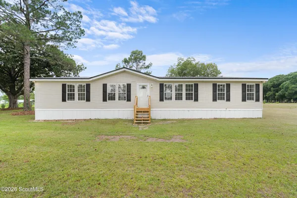 $299,000 | 703 Lucy Callaway Road, Collins, GA 30421