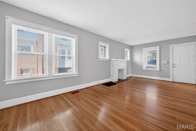 $300,000 | 9010 Madge Avenue, Brentwood, MO 63144