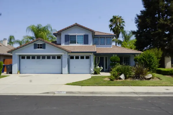 $543,000 | 2741 Fremont Avenue, Clovis, CA 93611
