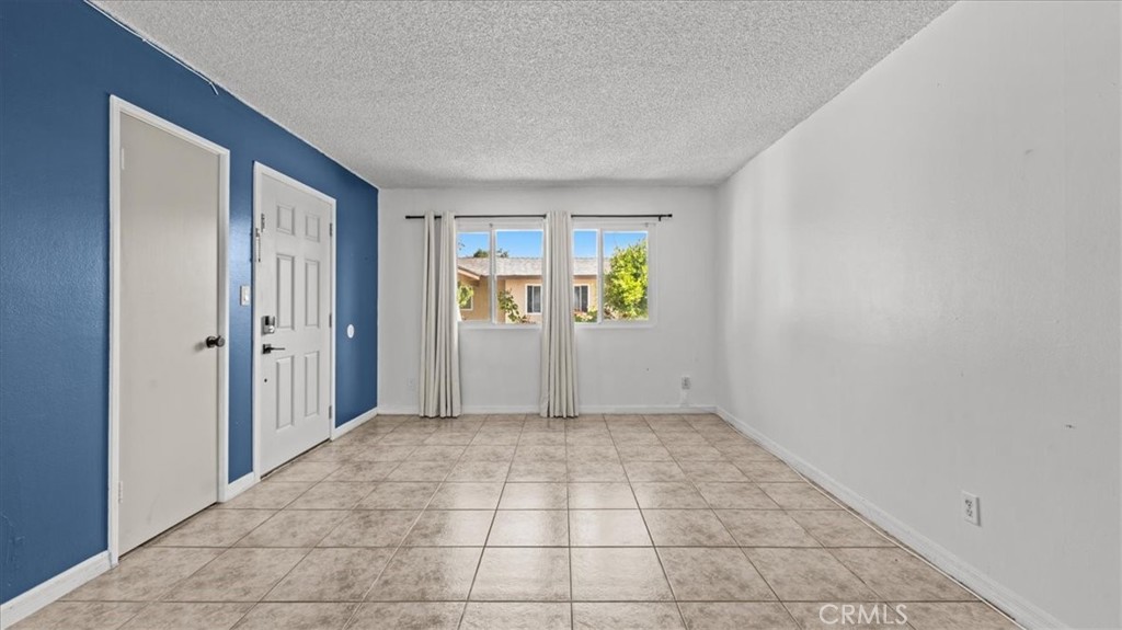 1710 Appleton Way Pomona, CA 91767 - Photo 5 of 29