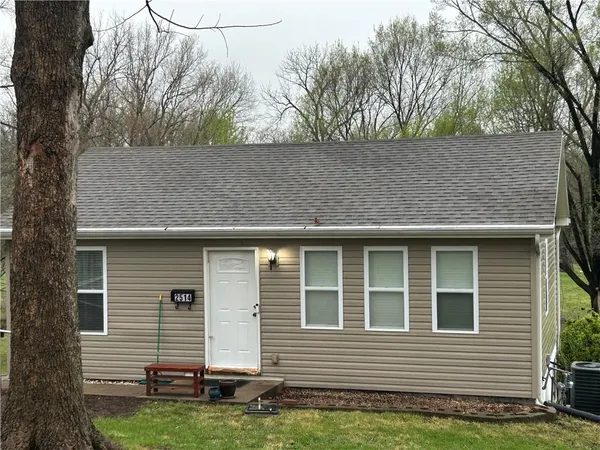 $185,000 | 2514 South Race Avenue, Independence, MO 64052