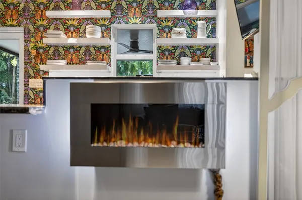 $5,500 | 318 Northeast 26th Street, Wilton Manors, FL 33305