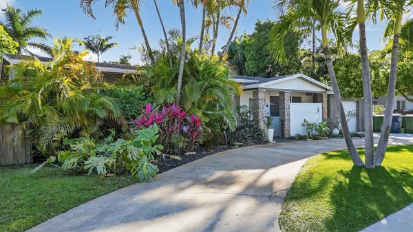 $5,500 | 318 Northeast 26th Street, Wilton Manors, FL 33305