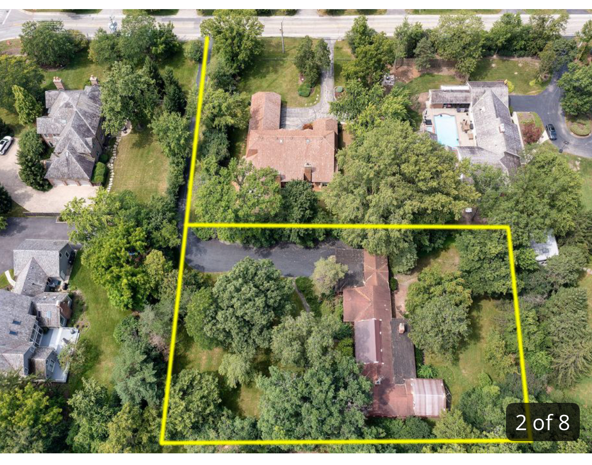 819 Wagner Road Glenview, IL 60025 - Photo 18 of 20 an aerial view of a house with outdoor space and street view