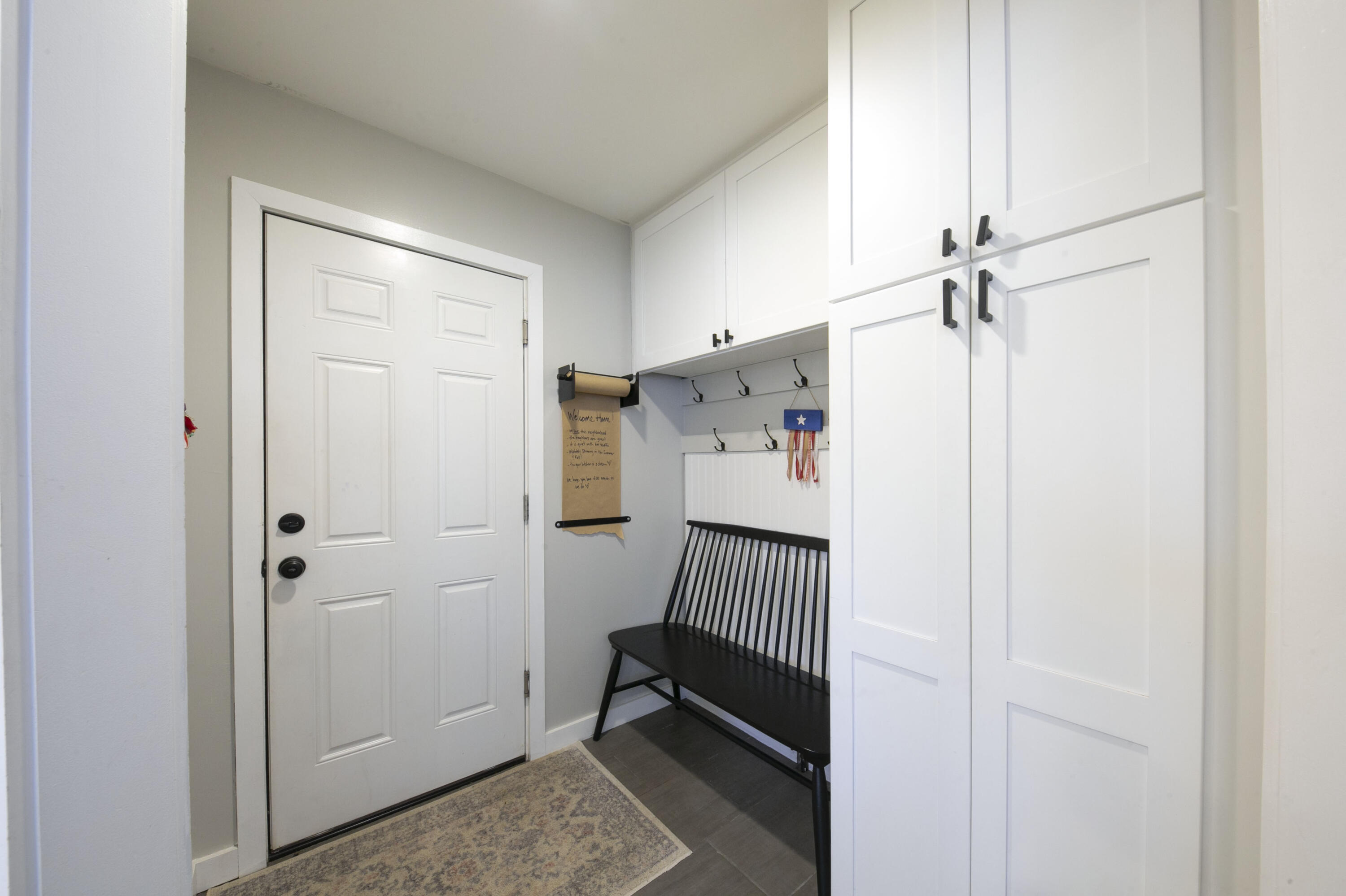 2391 Sunny Ridge Drive Pinckney, MI 48169 - Photo 21 of 71 Garage Entry