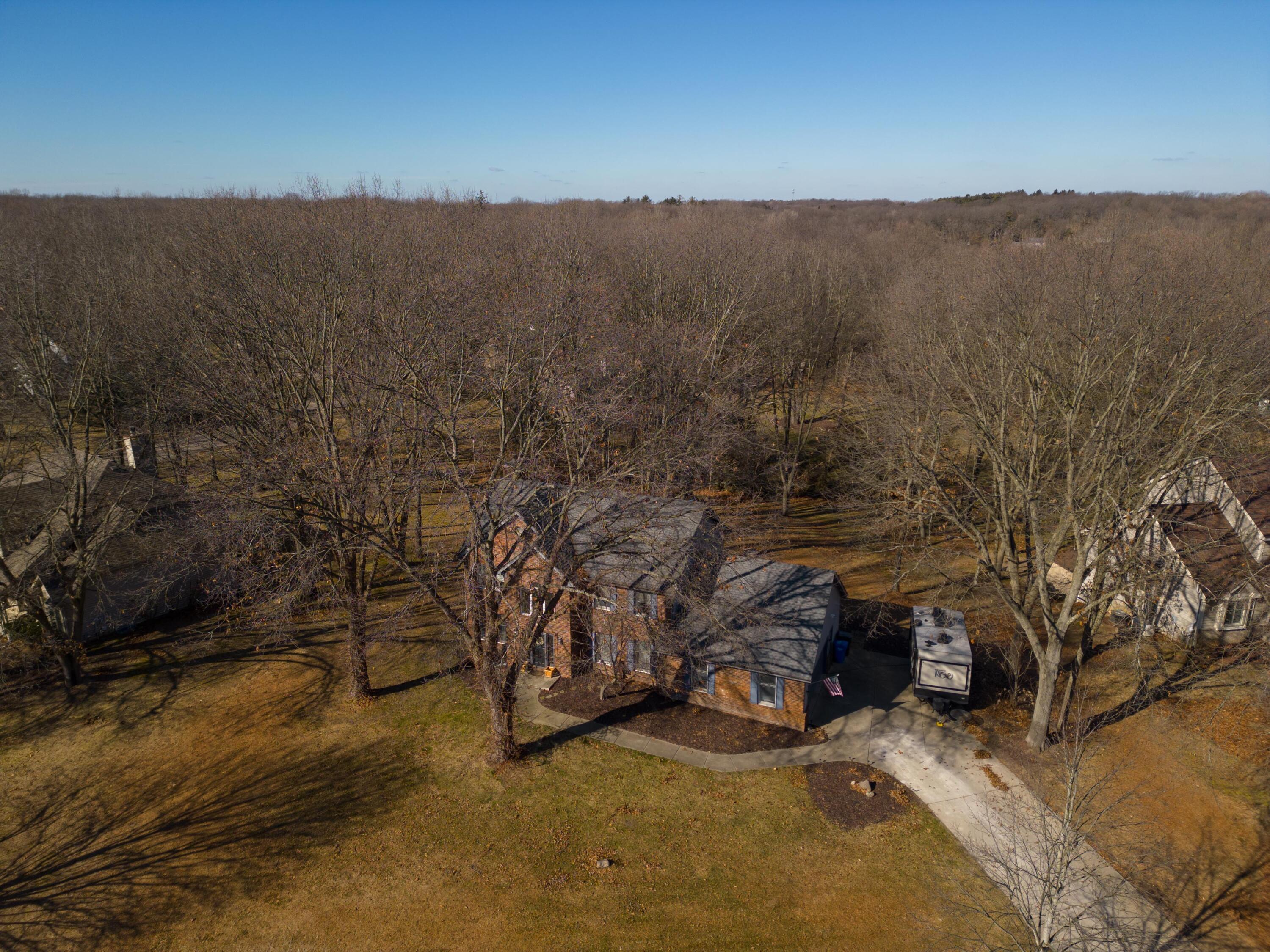 2391 Sunny Ridge Drive Pinckney, MI 48169 - Photo 66 of 71 Aerial