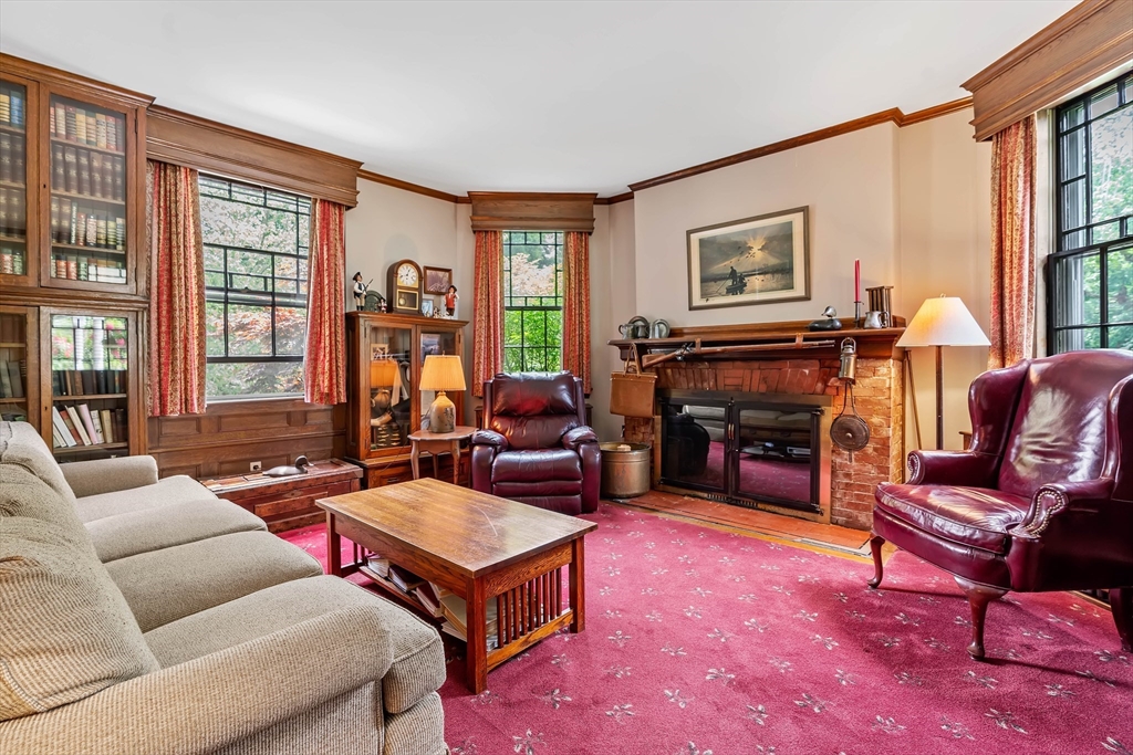 11 Concord Road Wayland, MA 01778 - Photo 12 of 35