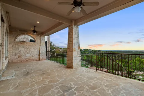 $959,000 | 5724 Brittlyns Court, Austin, TX 78730