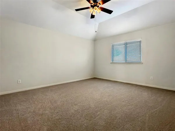 $2,800 | 5212 Fringetree Drive, McKinney, TX 75071