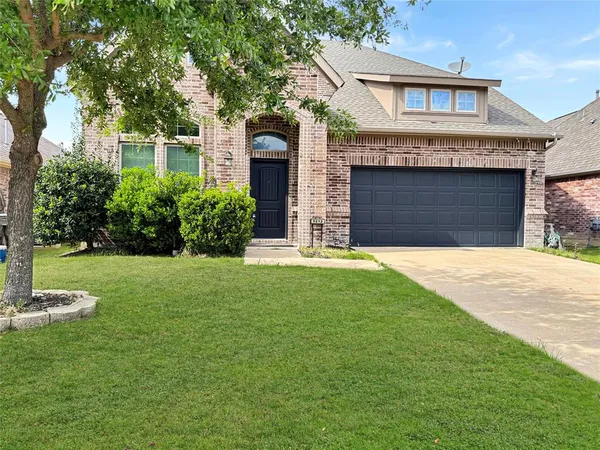 $2,800 | 5212 Fringetree Drive, McKinney, TX 75071