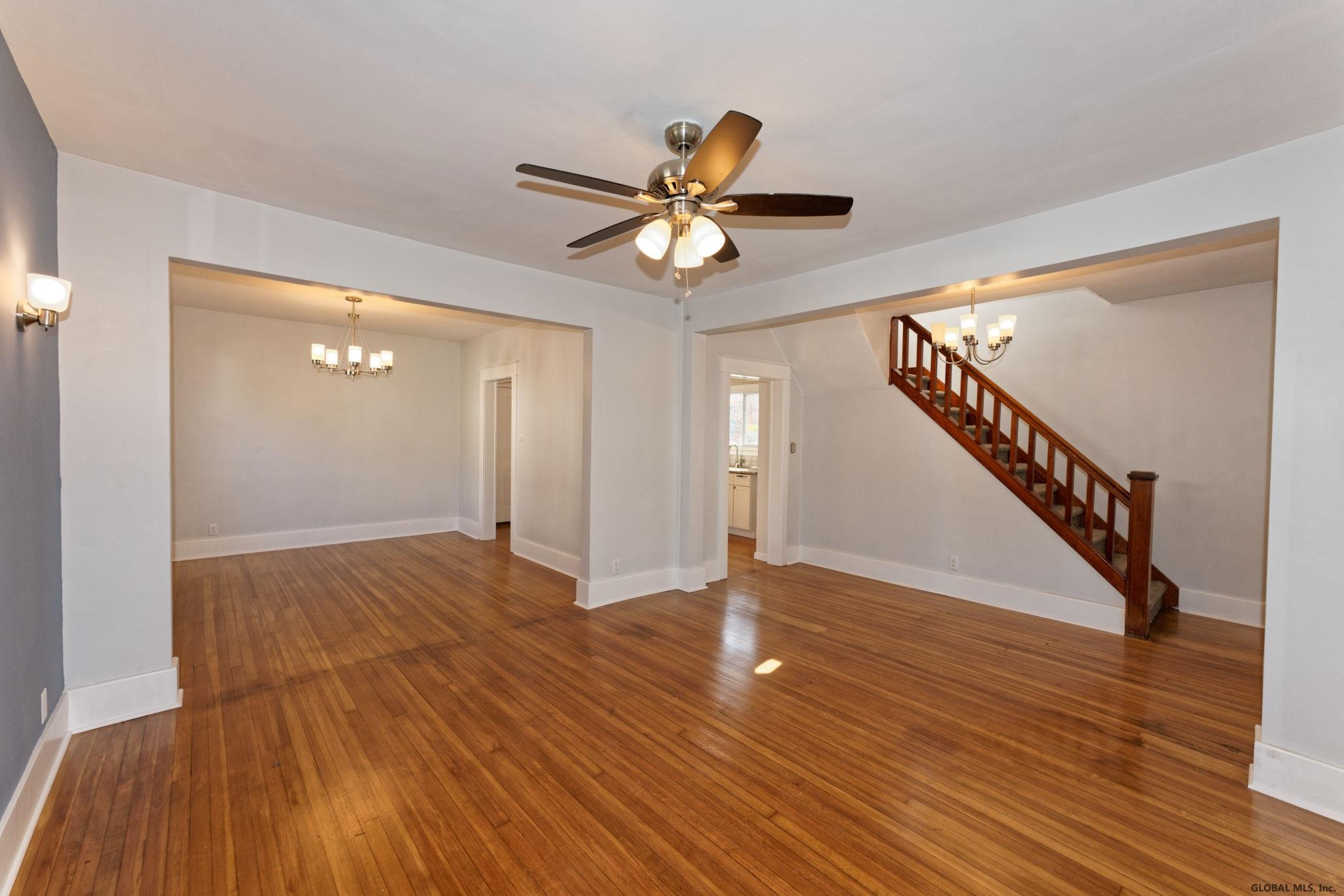 2 Sheldon Street Schenectady, NY 12308 - Photo 3 of 11 Photo 3