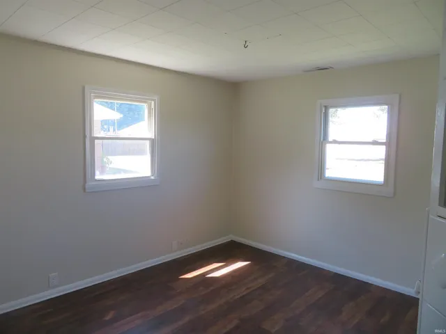 $124,900 | 1235 East 3rd Street, Mount Vernon, IN 47620