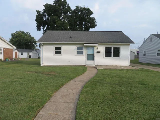 $124,900 | 1235 East 3rd Street, Mount Vernon, IN 47620
