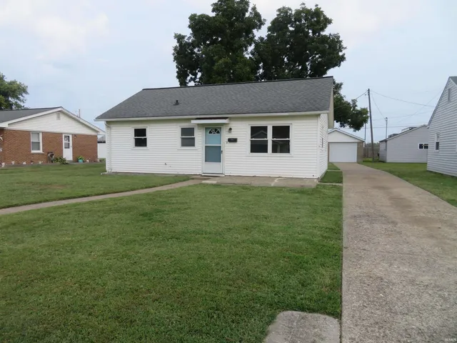 $124,900 | 1235 East 3rd Street, Mount Vernon, IN 47620