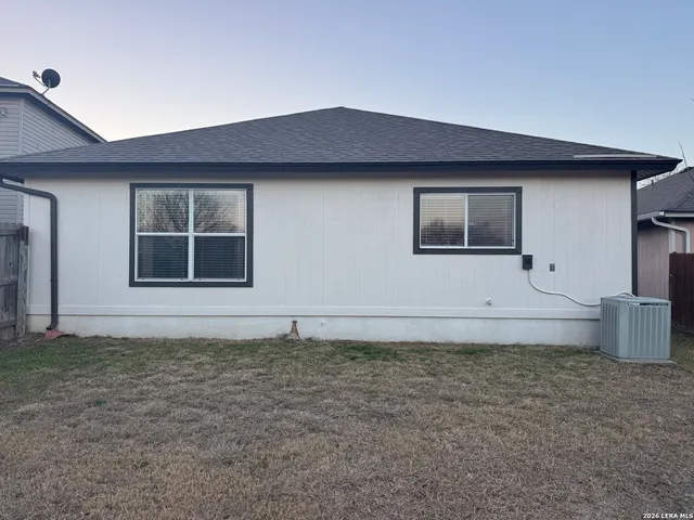 $1,825 | 9967 Alexa Place, San Antonio, TX 78251