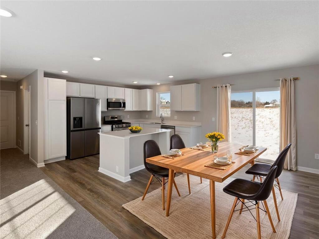 6711 Granby Street North Branch, MN 55056 - Photo 3 of 28