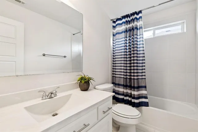 $460,000 | 716 Nathanael Greene Court, Aubrey, TX 76227