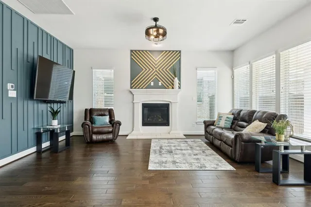 $460,000 | 716 Nathanael Greene Court, Aubrey, TX 76227