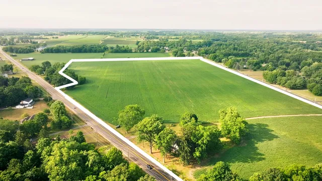 $675,500 | 4605 M-139 Rd Street, St. Joseph, MI 49085