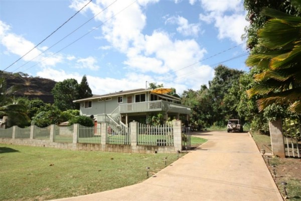 4881 Menehune Road Waimea, HI 96796 - Photo 2 of 18 Gallery Image 2