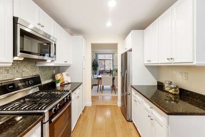 7 Wainwright Road, Unit 15 Winchester, MA 01890 - Photo 14 of 37