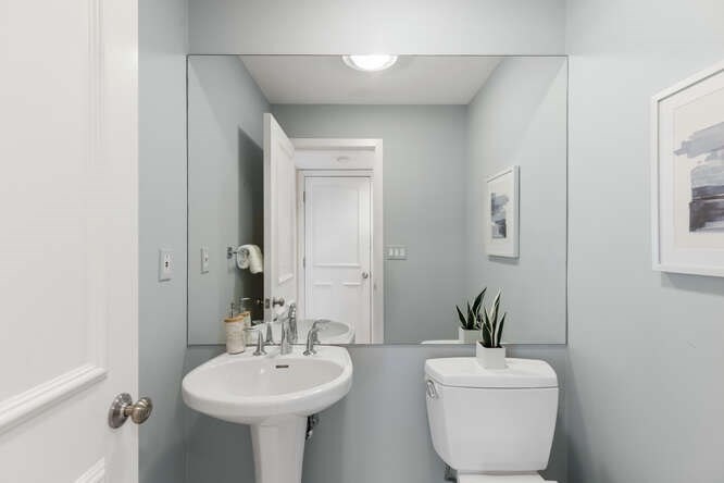 7 Wainwright Road, Unit 15 Winchester, MA 01890 - Photo 16 of 37