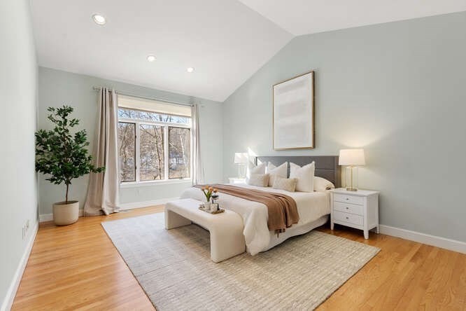 7 Wainwright Road, Unit 15 Winchester, MA 01890 - Photo 18 of 37