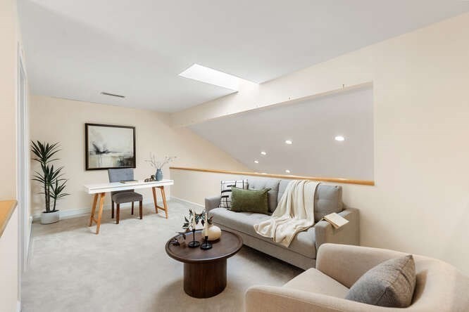 7 Wainwright Road, Unit 15 Winchester, MA 01890 - Photo 23 of 37