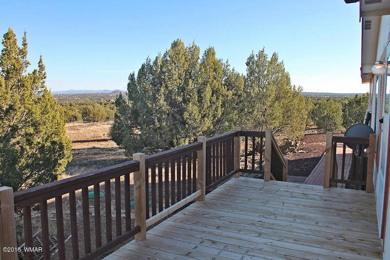 2045 Parker Ranch Road Show Low, AZ 85901 - Photo 2 of 34 Gallery Image 2