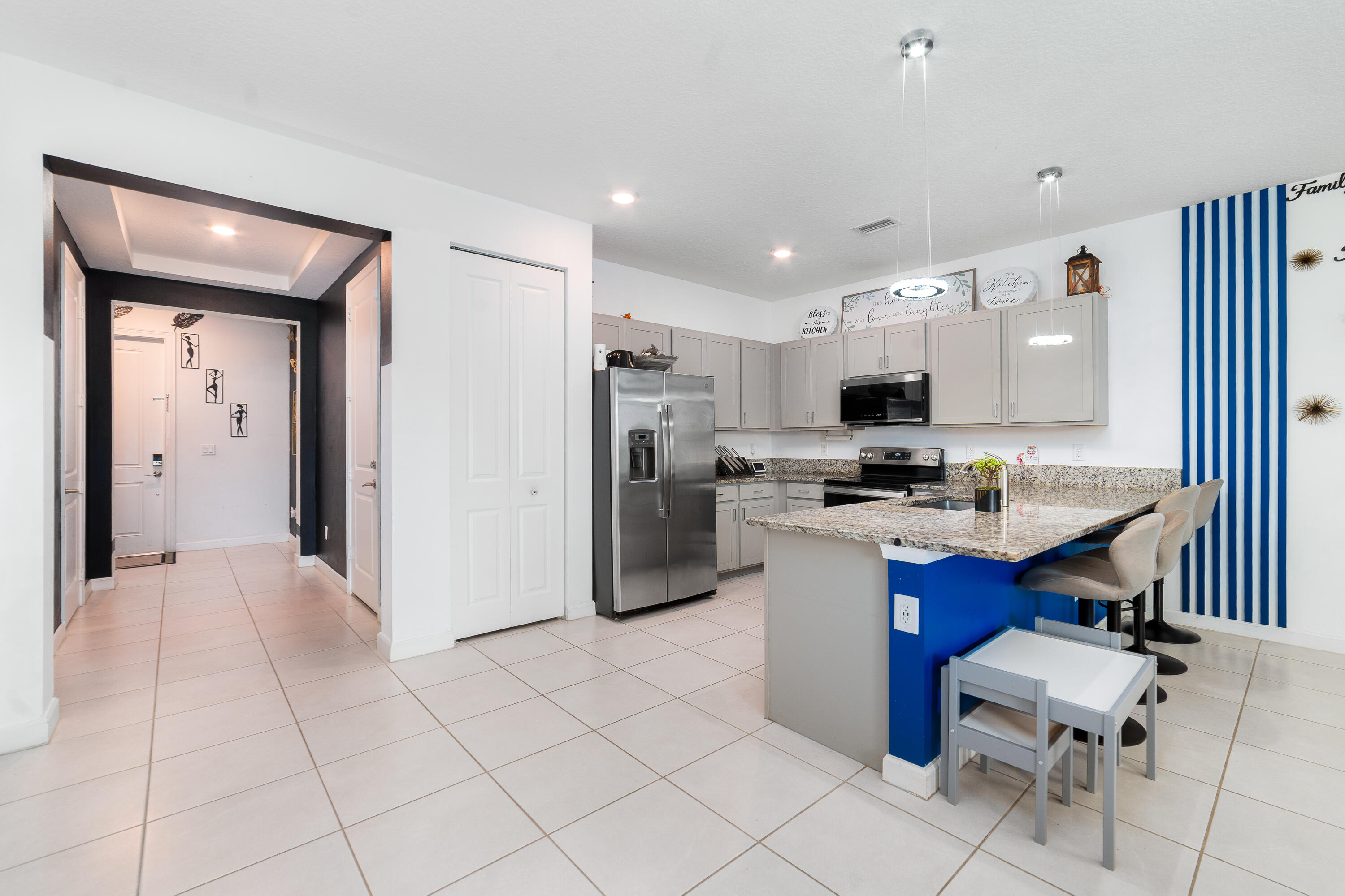 2024 Sugar Maple Drive Riviera Beach, FL 33410 - Photo 7 of 38 DSC0007-1